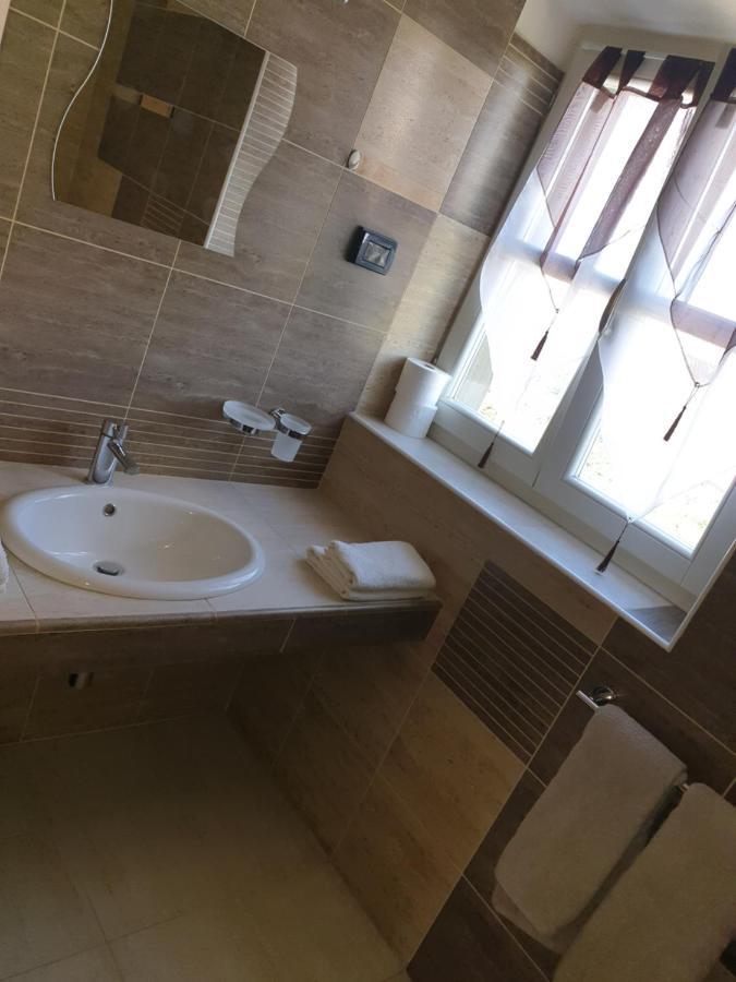 Smartno Apartmaji Sobe Josko Apartamento Exterior foto